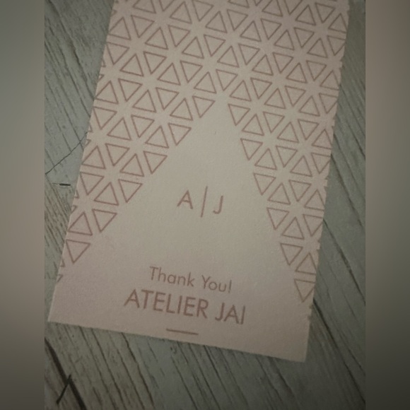 NEW•XL•VINTAGE STYLE CABERNET PEPLUM TOP•NWT - Picture 4 of 9